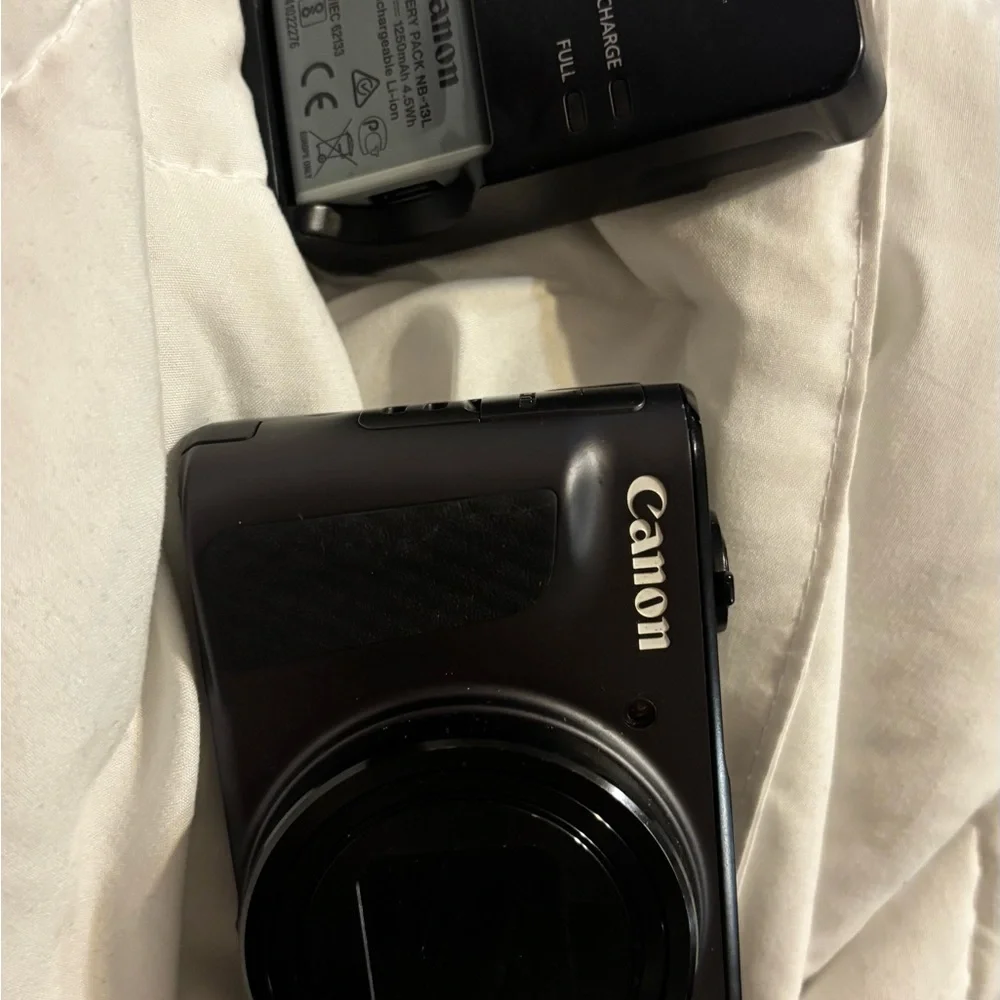 Canon Black Digital Camera with 40x Zoom